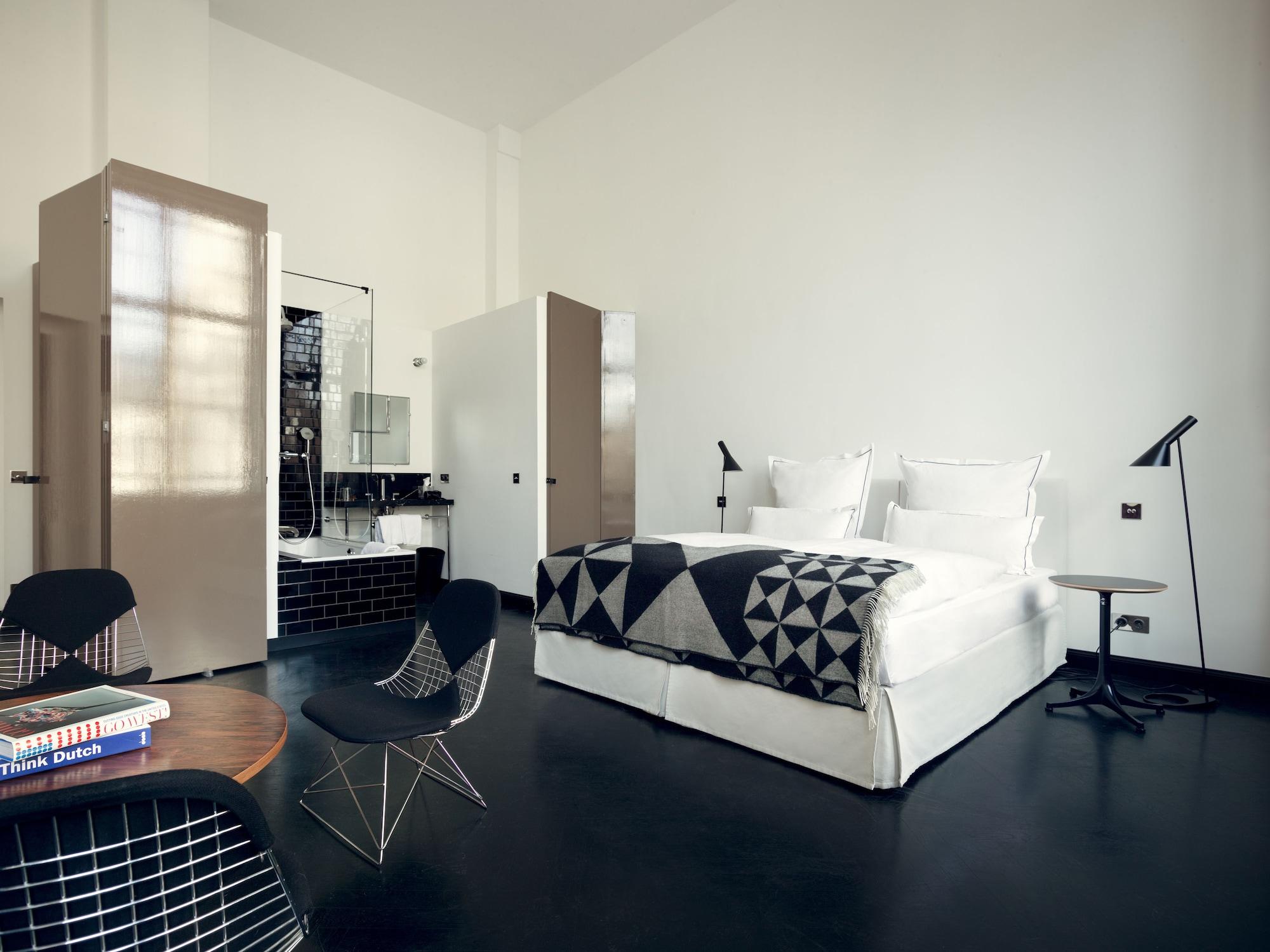 The Qvest Hideaway Hotel Cologne Exterior photo
